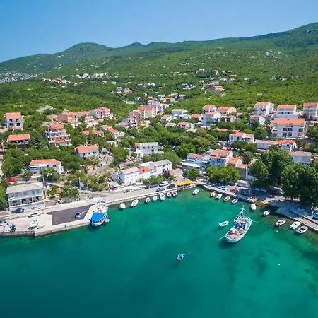Apartman Fuer 8 Personen Ca 130 Qm In Klenovica, Kvarner Bucht Gespanschaft Primorje-gorski Klenovica